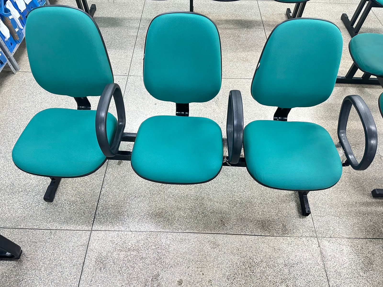 Depois da higienização de cadeiras em Campo Grande MS